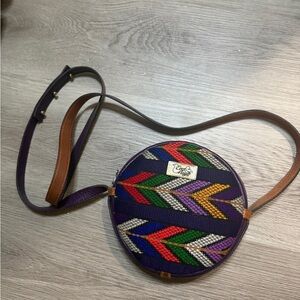 Vibrant Chevron Pattern Crossbody Bag